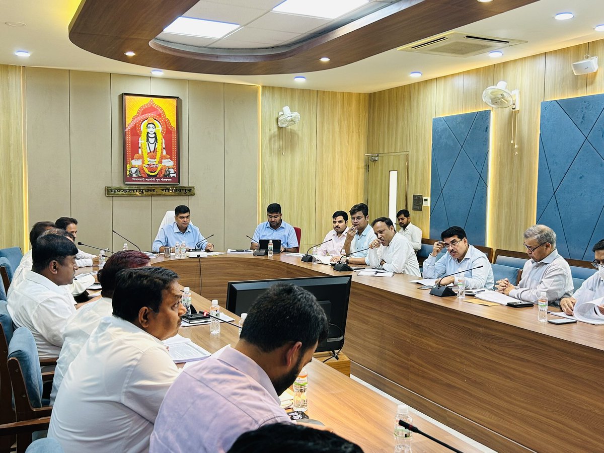 Commissioner Gorakhpur Division Gorakhpur tweet media