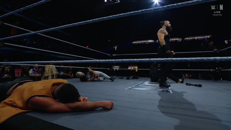 Roman Reigns SZN 💥 tweet media