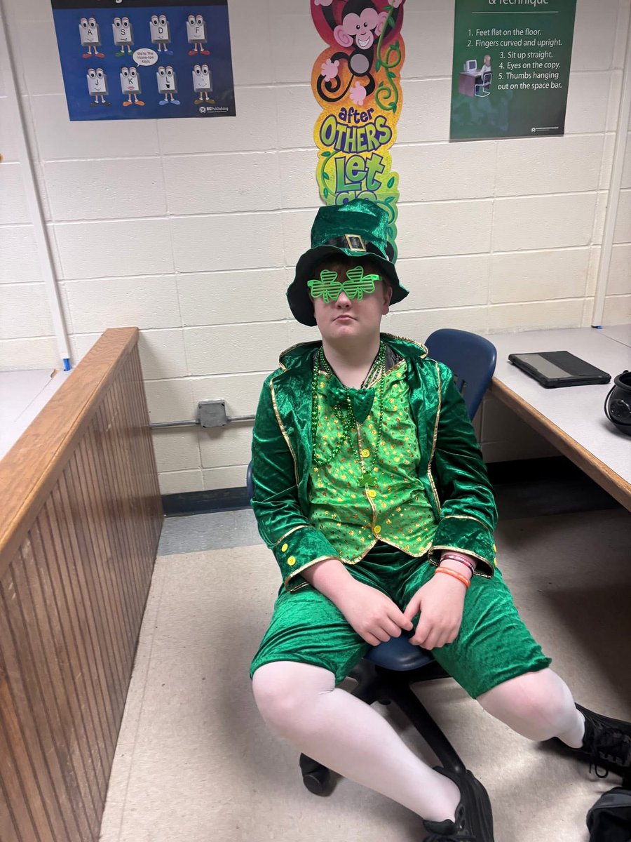 Cabot Jr High South tweet media