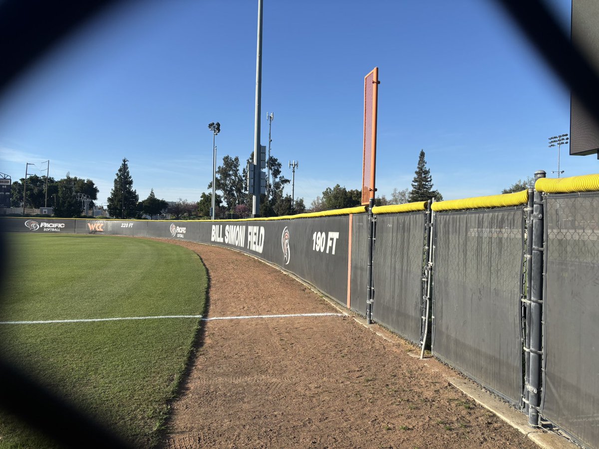 Jake Carlos Schuerman 🎤 tweet media