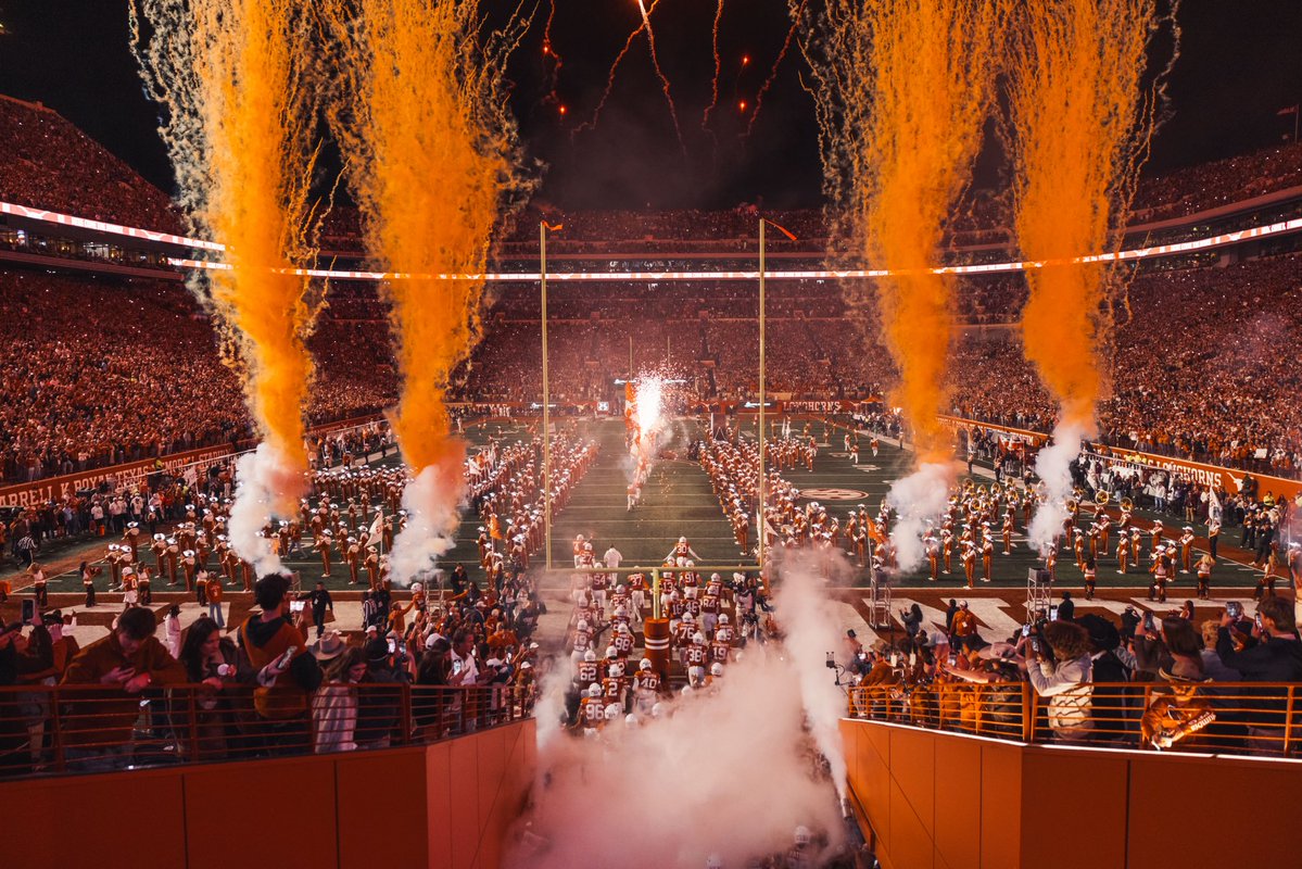 Texas Football tweet media