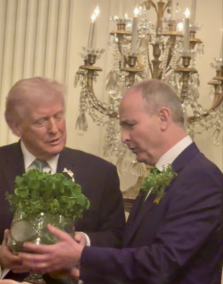 Kelly Loeffler tweet media