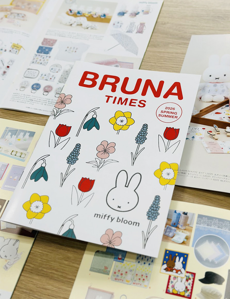 miffy_japan's tweet photo. 「BRUNA TIMES 2026 Spring / Summer」号は、もうご覧になりましたか？
新シリーズ「miffy bloom」をはじめとする新商品やイベントなどをご紹介しています。

PDF版へのリンクは下のリプライに👇 https://t.co/GzhLZ5g8DF