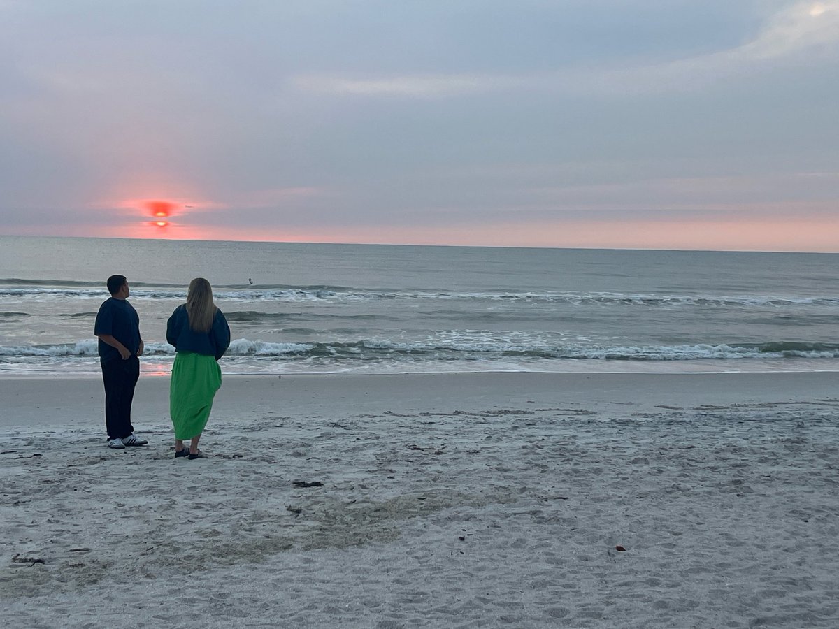 Charlie Ragle tweet media