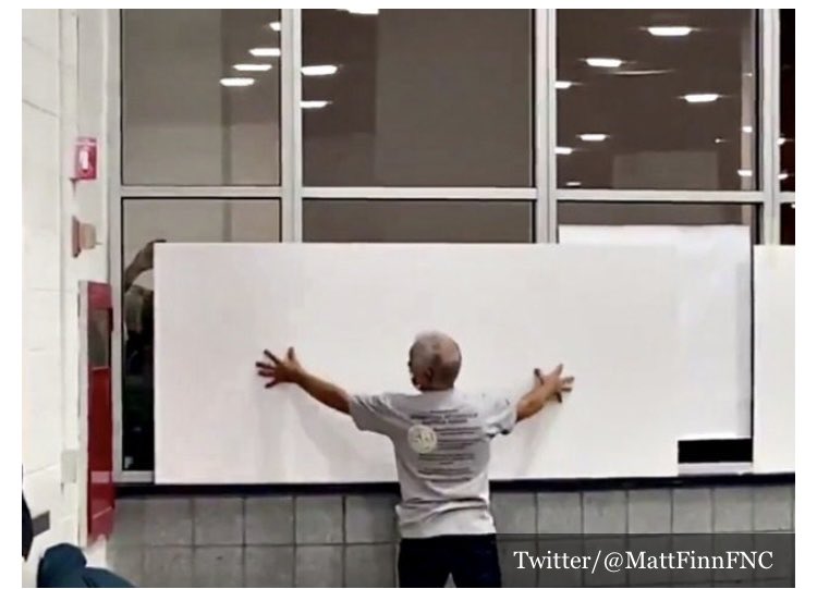 Indylein tweet media