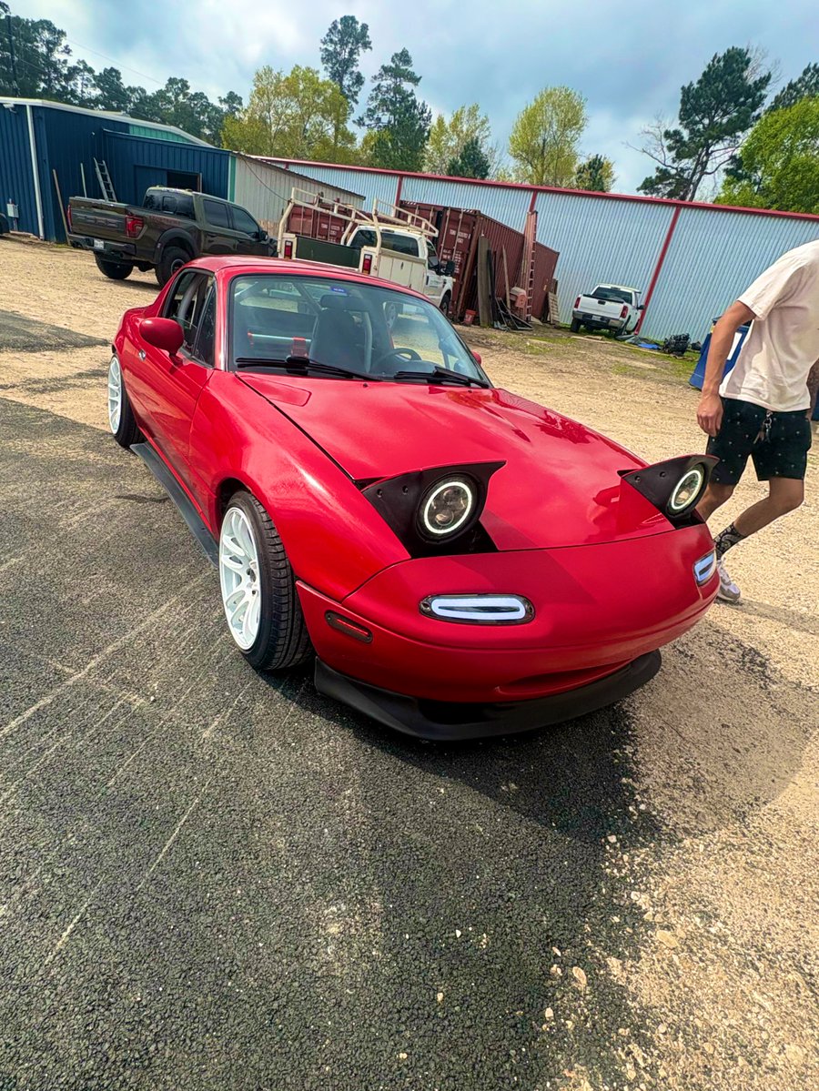 ▄︻デ╦═一━ tweet media