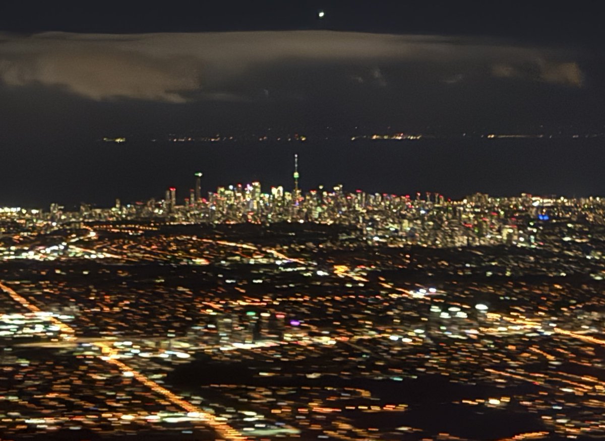 Devin Heroux tweet media