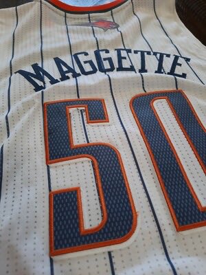 HoopGrids.com tweet media