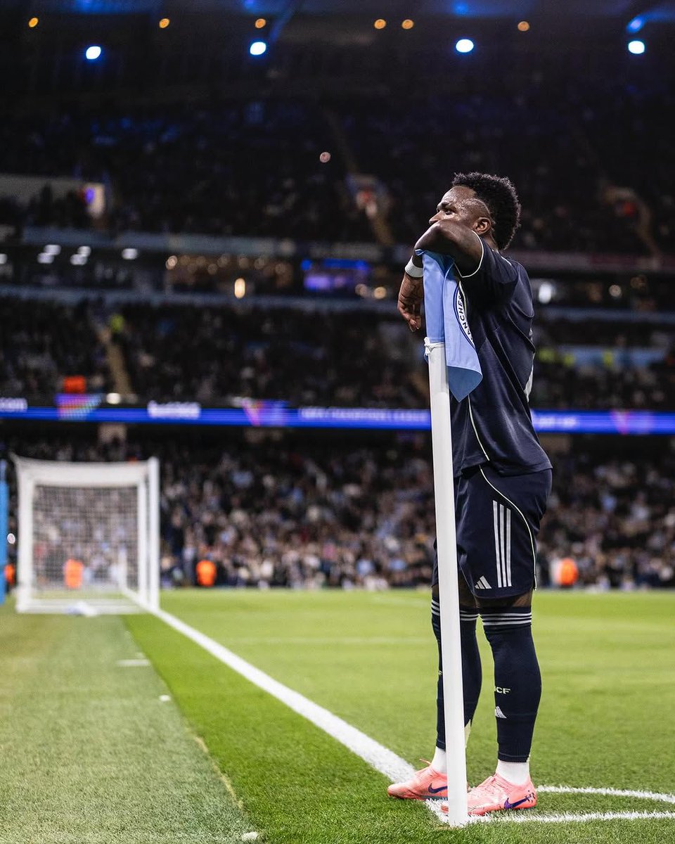 هذه الإحتفالية في ملعب الاتحاد! 🥶🔥