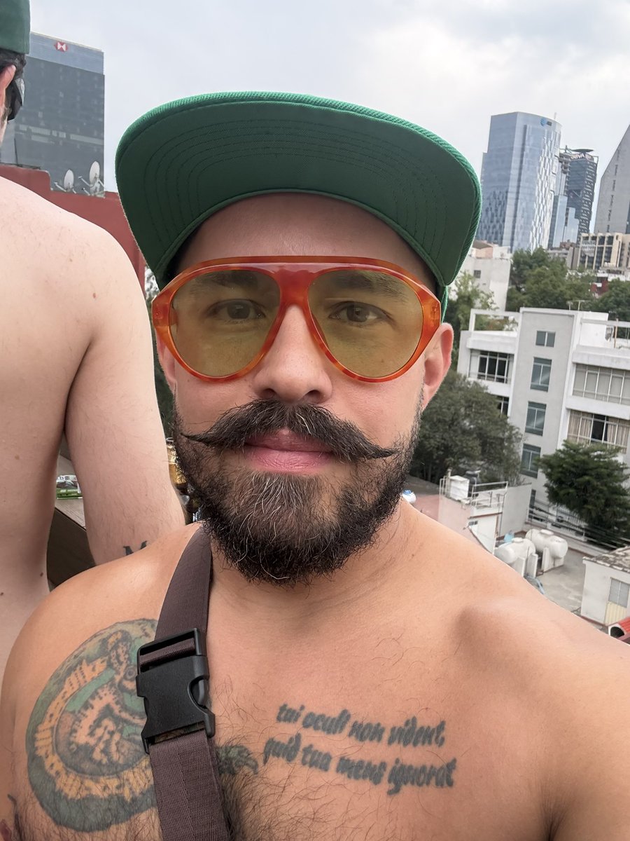 JoTo ‘s bizarre adventure tweet media