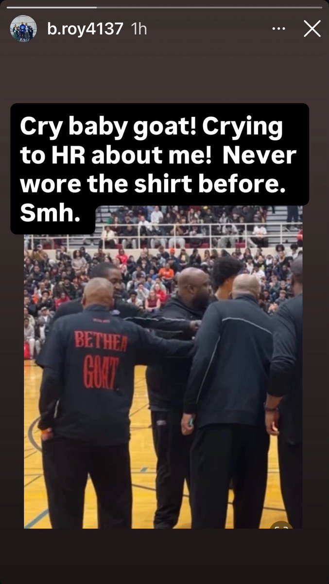 425Kev's tweet image. Brandon Roy seemingly points the finger at Mike Bethea