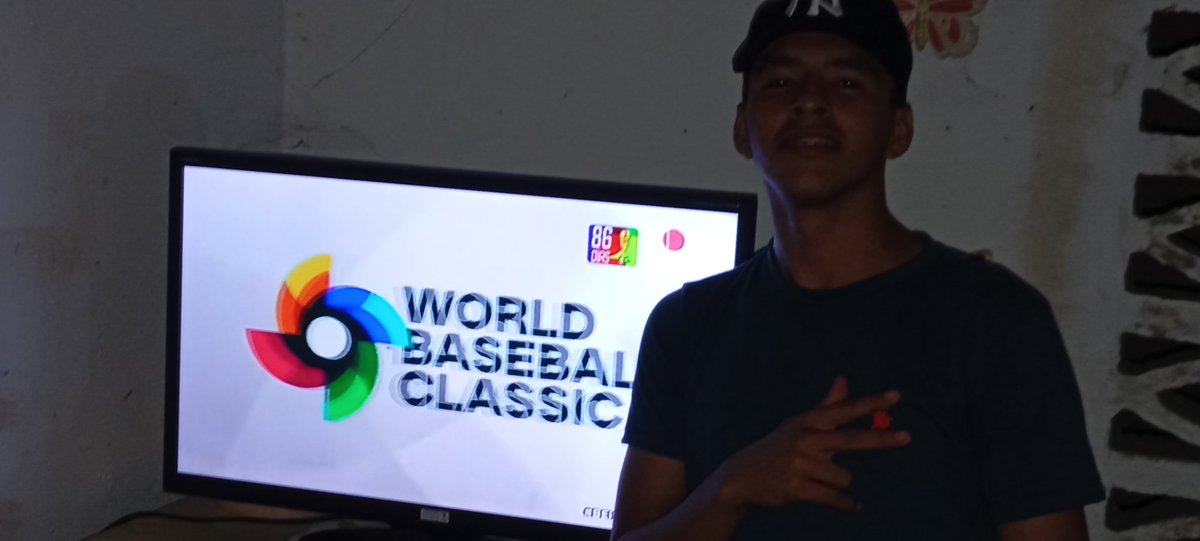 el_aurimarron's tweet photo. Desde Trujillo #besibolxteleven⚾⚾⚾⚾⚾⚾🇻🇪🇻🇪🇻🇪🇻🇪🇻🇪🇻🇪 https://t.co/qeoinadwOZ