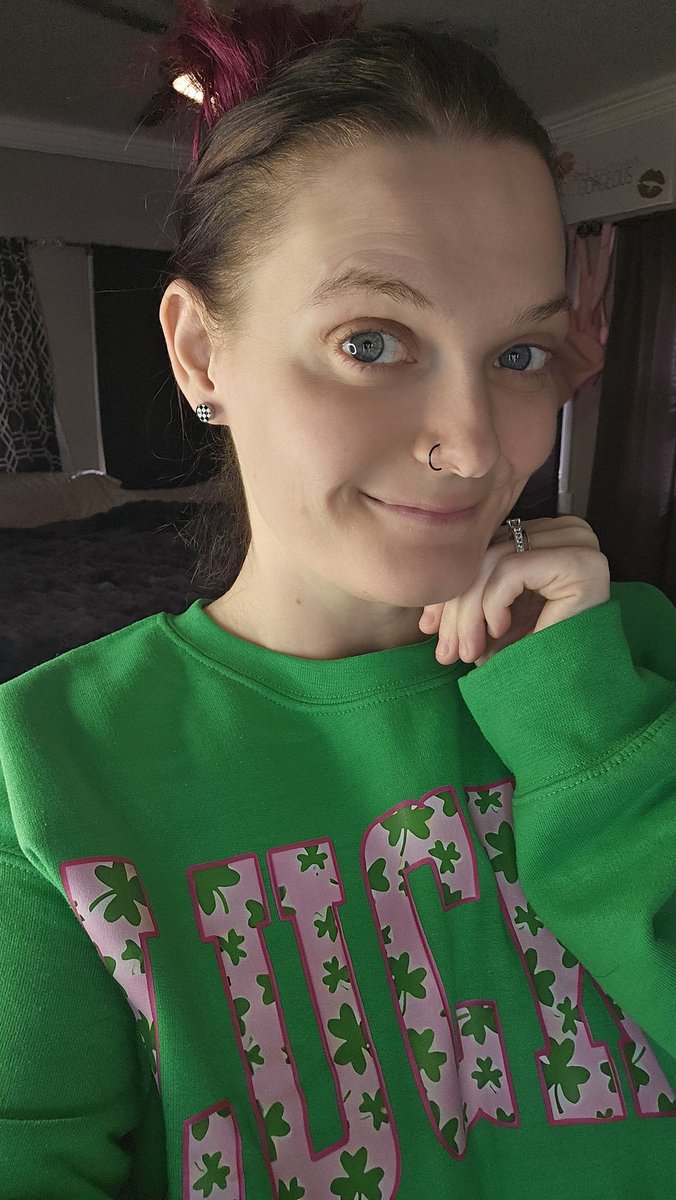 PintSizedMomma tweet media