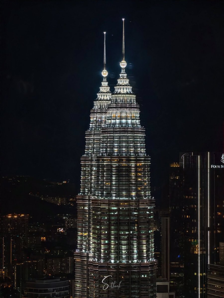 S M A Sithick tweet media