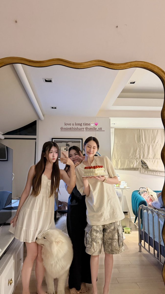 mintthishar_official tweet media