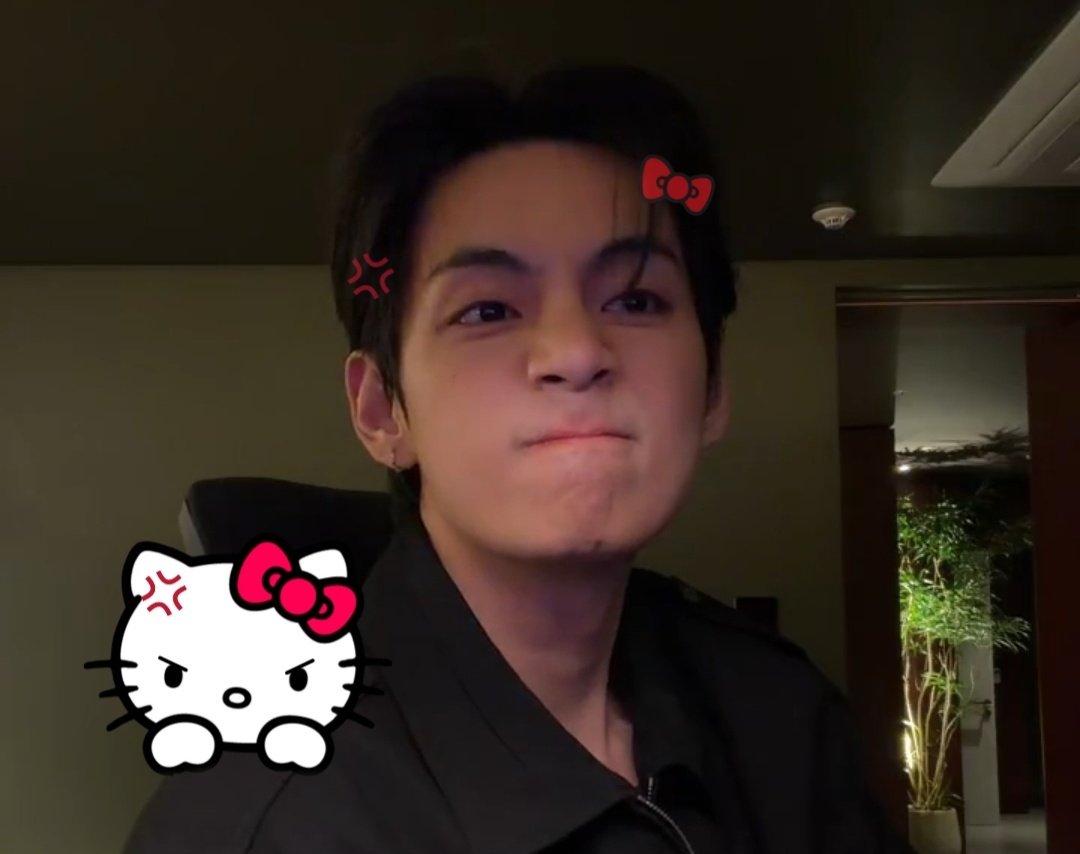 Mons_V⁷ tweet media