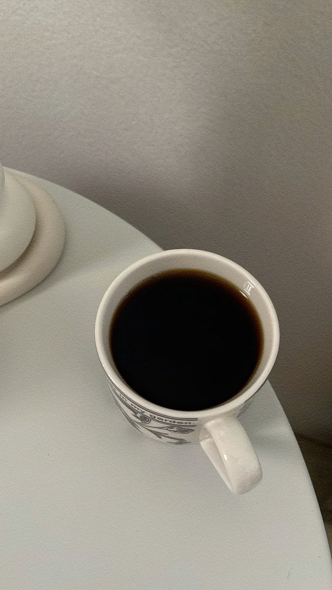 -ᴳᵒᵒᵈ ᵐᵒʳⁿⁱⁿᵍ ᵉᵛᵉʳʸᵒⁿᵉ-

┊ ┊ ┊ ┊ ┊ ┊
┊ ┊ ┊ ┊ ˚✩ ⋆｡˚ ✩
┊ ┊ ┊ ✫
┊ ┊ ︎✧
┊ ┊ ✯
┊ . ˚ ˚✩

ขอให้มีความสุข
ขอให้มีรอยยิ้ม
ขอให้มีเสียงหัวเราะ
ขอให้ผ่านพ้นอุปสรรคไปได้ด้วยปัญญา มีศีล มีธรรม พบคนดี ๆ เข้ามาช่วยเหลือเกื้อกูล.....

-ˢᵃᵗʰᵘ-