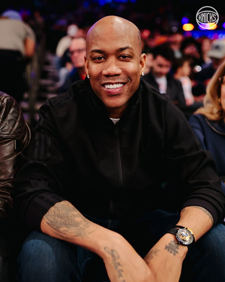 NEW YORK KNICKS tweet media