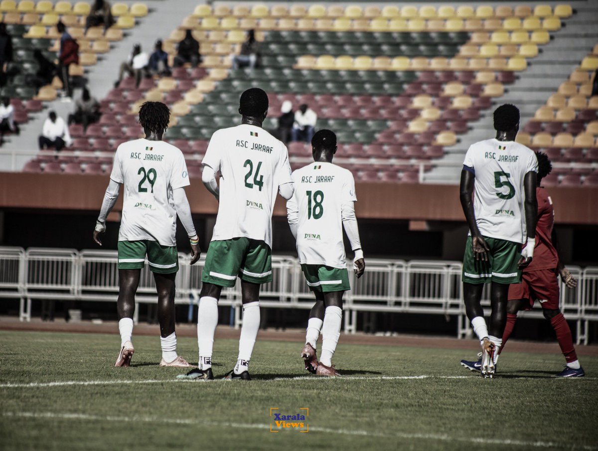 ViewsXarala's tweet photo. Album photo 

Match Championnat.
19ème Journée de @LSFP_sn 
ASC Jaraaf vs Walydaan 

Crédit photo by : @ViewsXarala 
@LEOFOOTsn 

#footlocal #senefoot #foot #senegal #galsen #lsfp #ligue #match https://t.co/d94Arsbisz