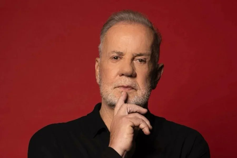 Juninhoraposo's tweet photo. A Cena do Luiz Fernando Guimarães falando sobre ser gay na sua época.

Um desabafo sobre o que ele viveu, sobre a nossa luta e sobre a solidão do gay mais velho... Que lindo! 🥹

#TrêsGraças https://t.co/GpD5yh6OXX