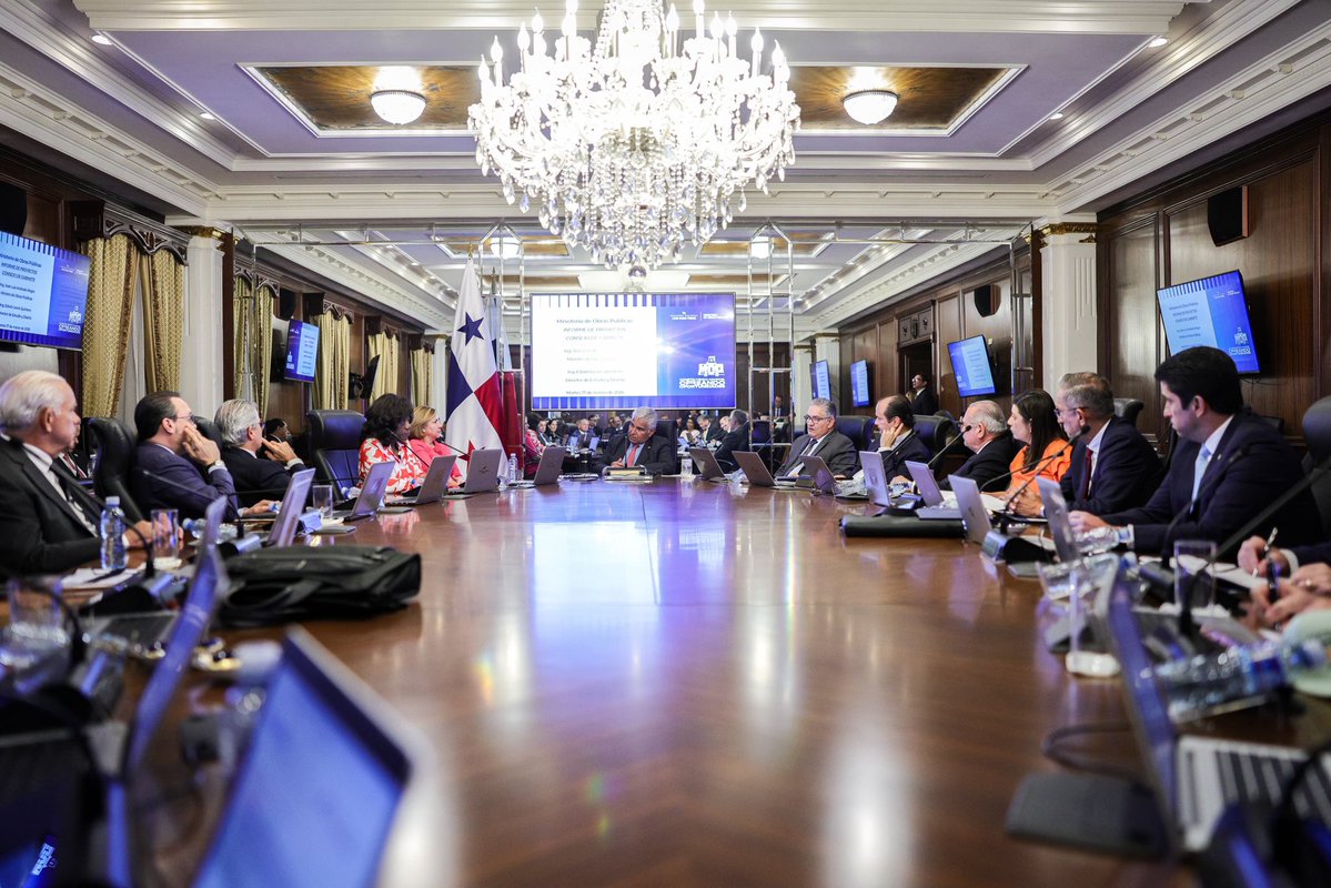 Astrid Salazar tweet media