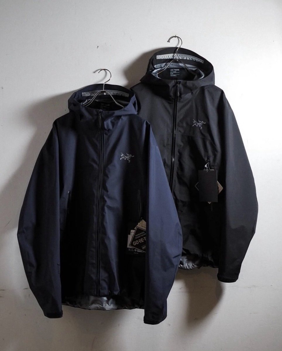 ebios1000's tweet photo. だいすきなdamagedoneさんにARC'TERYX Beta jacketが入荷❤️‍🔥

シーンを選ばないモデルでアーク始めにも最適。リラックスフィットで重ね着しやすいのも使いやすい🗼 https://t.co/dCtbIei047