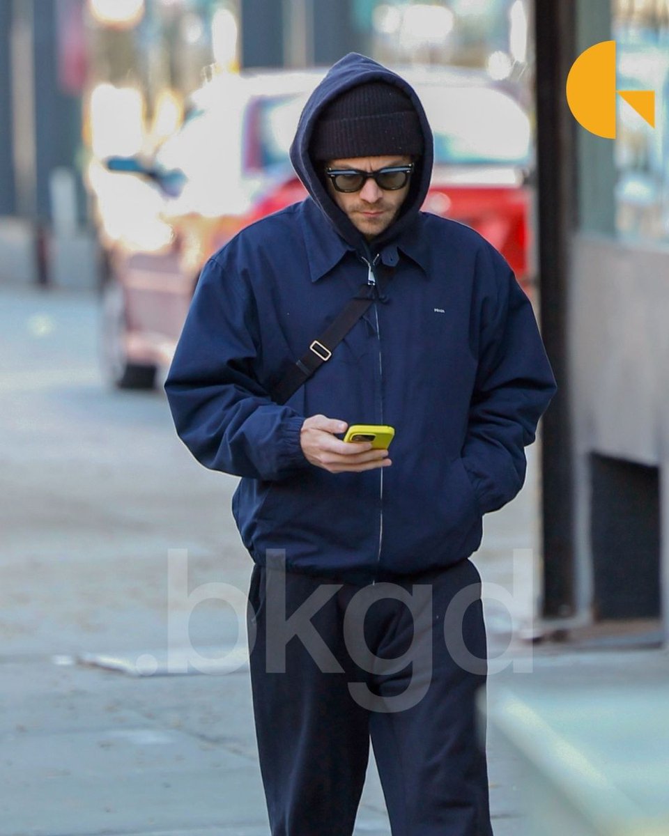 backgridus tweet media