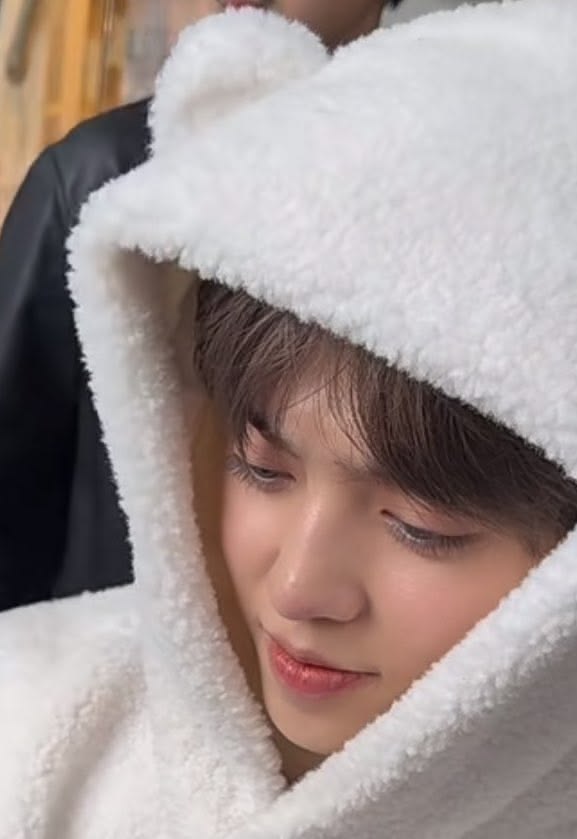 jinwoo 🐺💚 tweet media