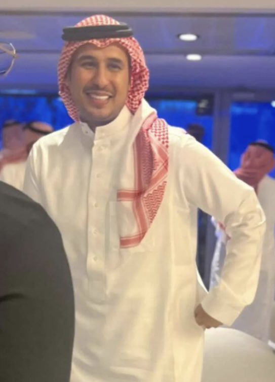 3z_39's tweet photo. " اعتبرها انتهت "
هذي كلمته الله يعزه ويطول بعمره سمو سيدي ، كثر الله خيره وجمّل الله حاله . https://t.co/kmUeWSvOGC