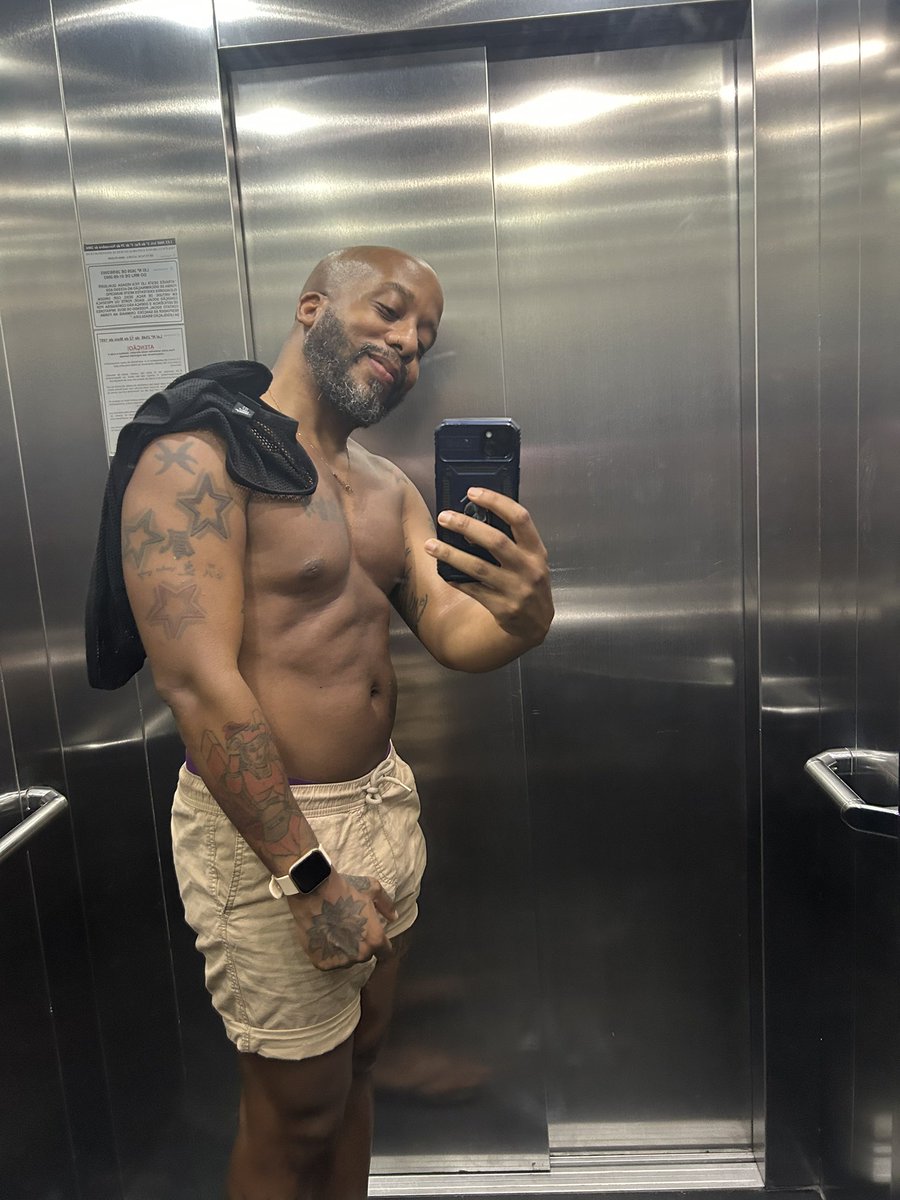 𝔼𝕕𝕚𝕥𝕙 ℙ𝕦𝕥𝕙𝕚𝕖 tweet media