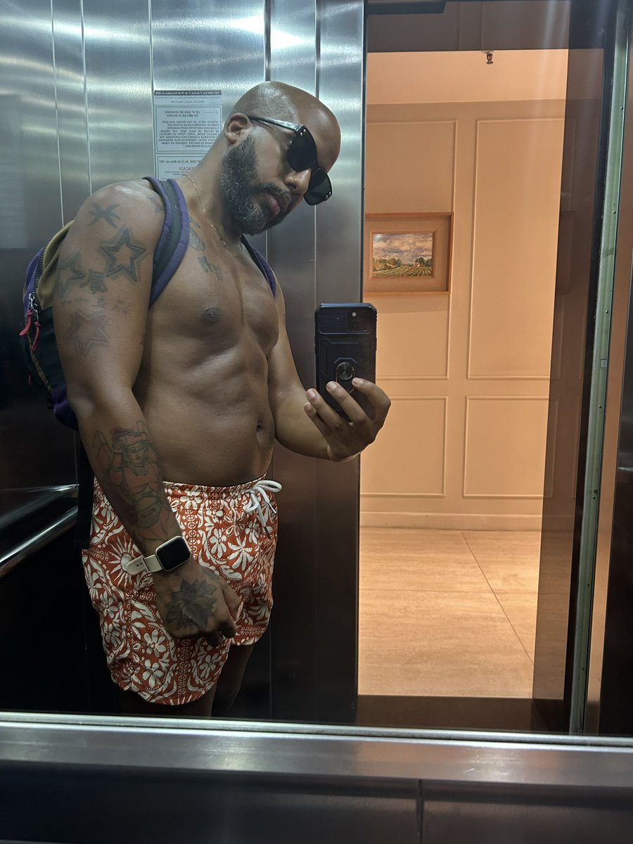 𝔼𝕕𝕚𝕥𝕙 ℙ𝕦𝕥𝕙𝕚𝕖 tweet media