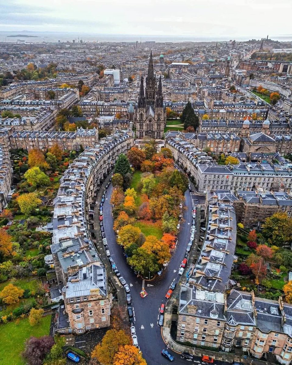 Edinburgh, Scotland  🏴󠁧󠁢󠁳󠁣󠁴󠁿