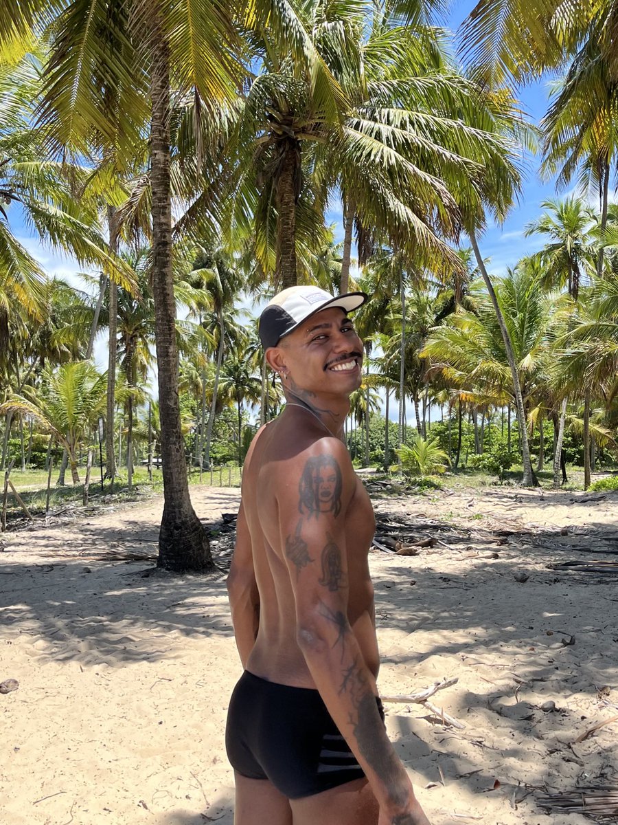 jurídico hannah montana tweet media