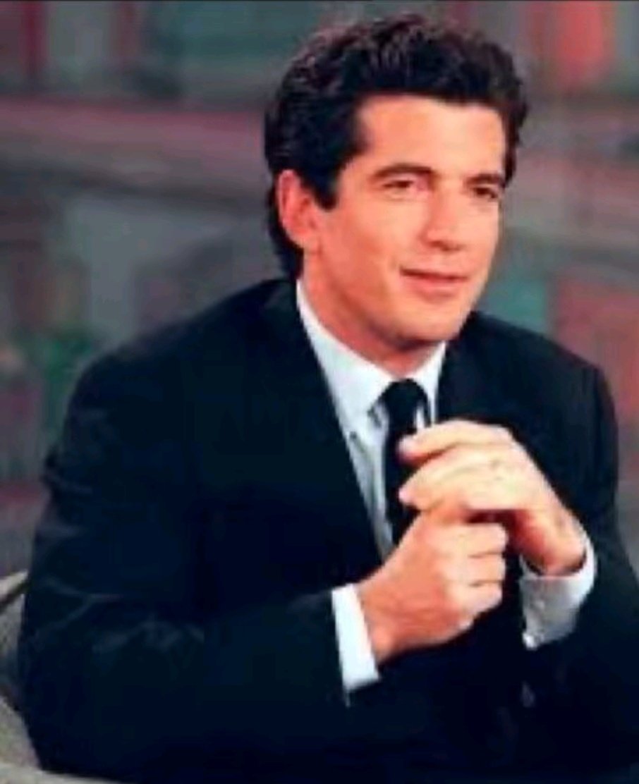John _F. Kennedy Jr tweet media