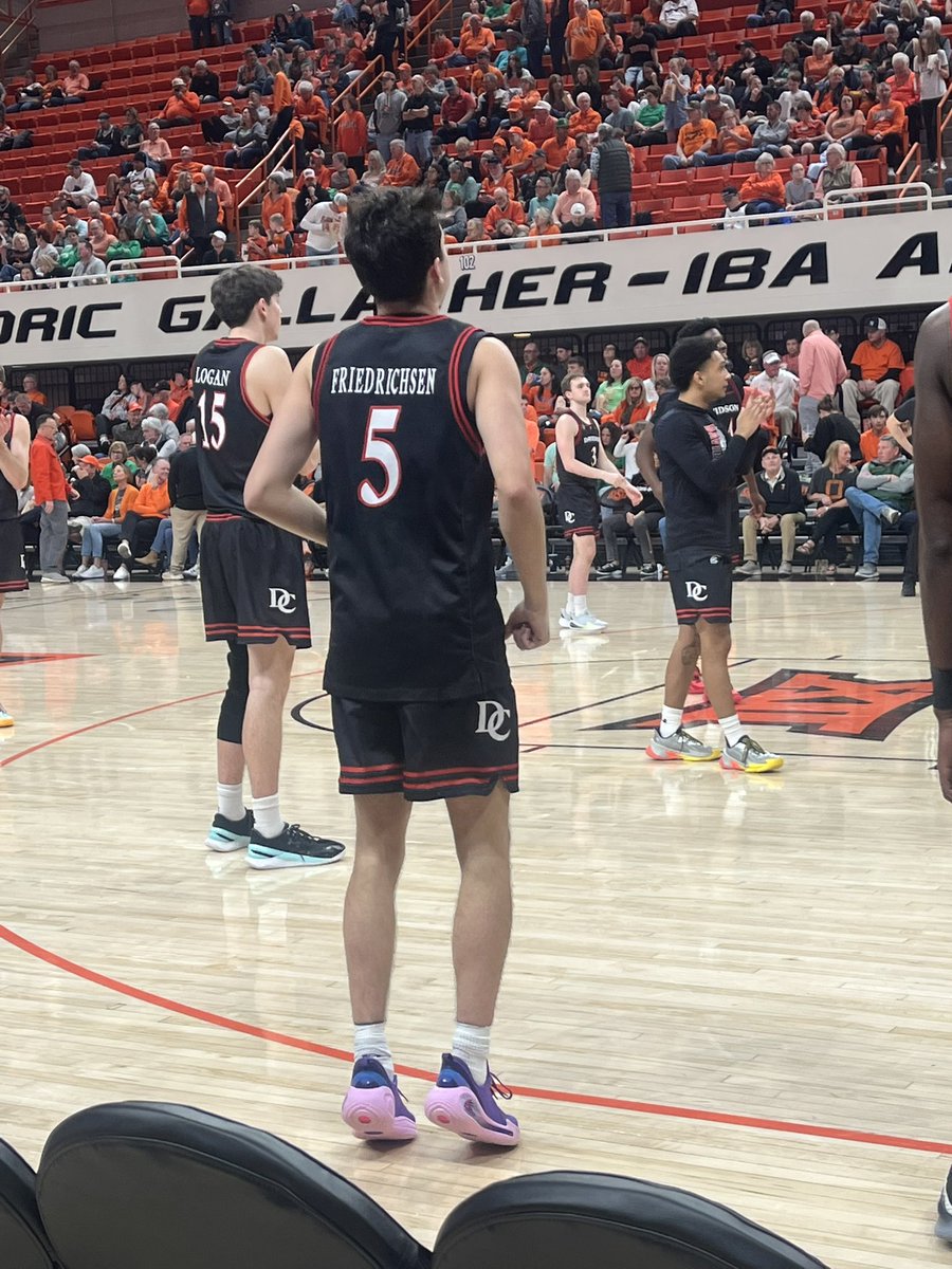 CoachKight tweet media