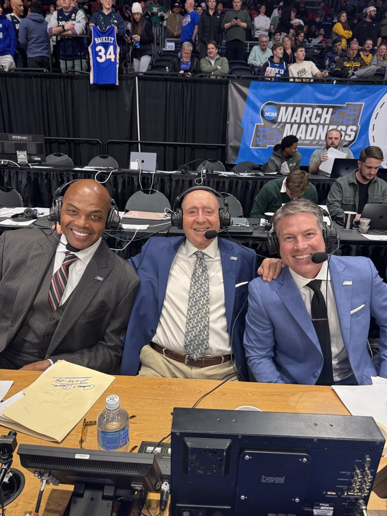 Dick Vitale tweet media