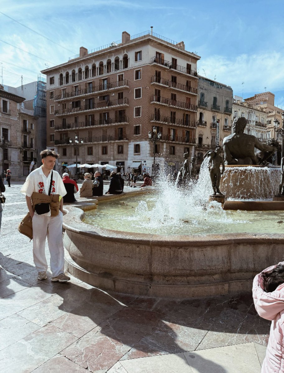 Stevenchy tweet media