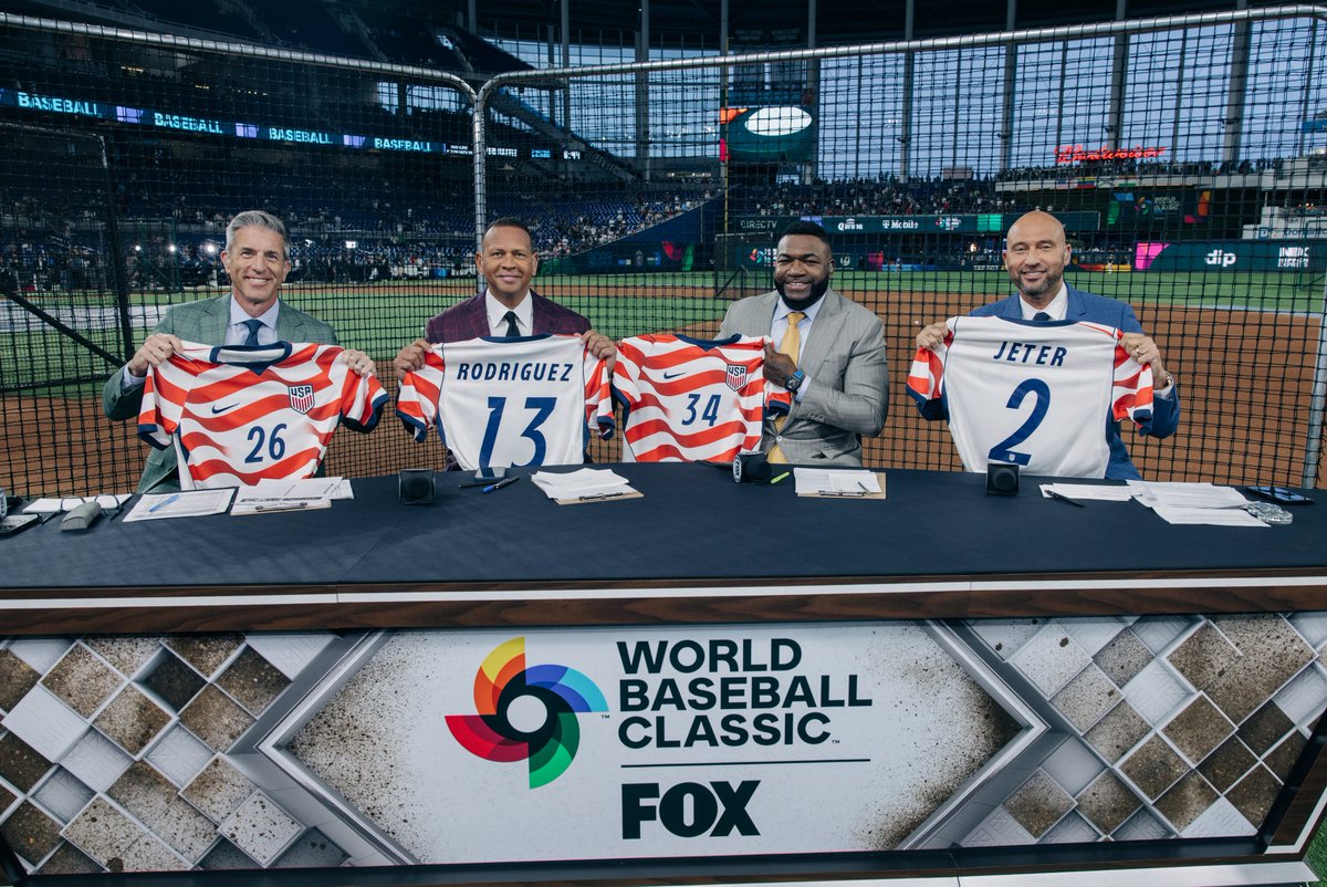 FOX Sports: MLB tweet media