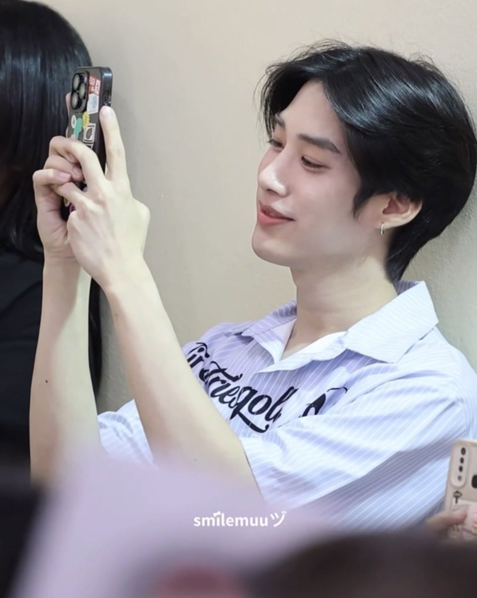 piepie0710's tweet photo. Tle’s FirstOne — 💚🩷

it’s still the same person Tle sees every day.

the one who probably takes up 90% of his camera roll,
the one he met at a singing class one random day 2-3 years ago,
the one who turned out to be his junior at the same university, same major, yet somehow they had never crossed paths before.

that same person he wanted so much,
the same person he spent days courting,
not knowing all along he was already the only choice.

the same person who made him sit down and write a song for the first time in his life.

the same person he chose,
and who chose him back.

the same person he loves so much, in a way that makes him a little possessive, a little protective,
but even more than that, a love that wants to see him fly, thrive, rise.

his acting partner, his duo, his companion in life.

someone he sees almost every day,
yet still cannot help but raise his camera every time
to record,
to capture
every moment, every milestone.

because he never gets tired
of watching his little talented one grow,
shine,
become brighter, fuller, more himself.

and behind the camera,
he hides a small smile,
or sometimes, he cries.

maybe enough to make his little one tear up too,
and somehow, all of us along the way.

because to Tle,
his little talented partner
will always be his FirstOne.