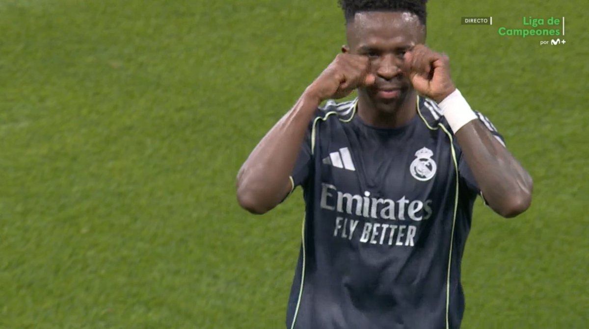 Pável Fernández tweet media