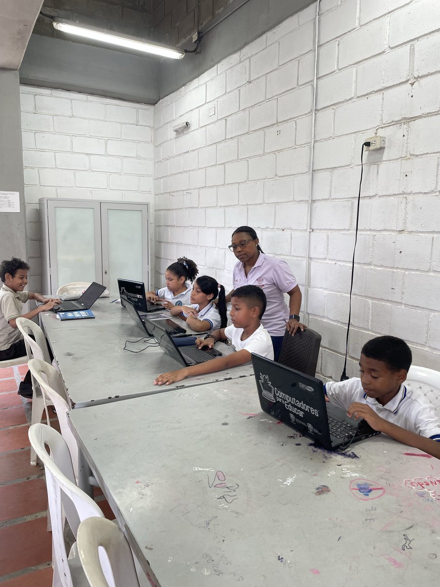 ALCAPEPE tweet media