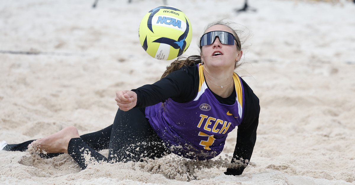 TNTech_BVB's tweet photo. Golden Eagles fall to Colorado Mesa | RECAP: https://t.co/200LuvD0RC #WingsUp https://t.co/fjMGuNLVS3