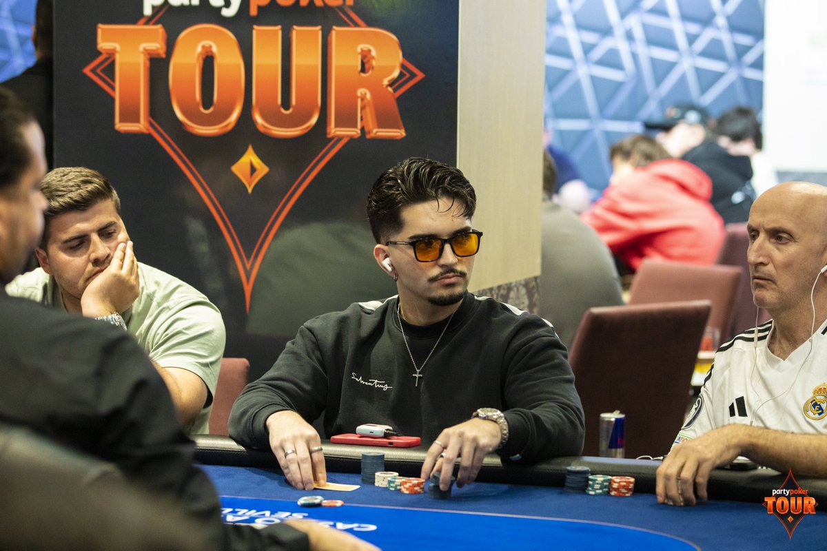 PartyPoker tweet media