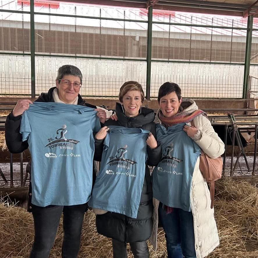 abixaran tweet media