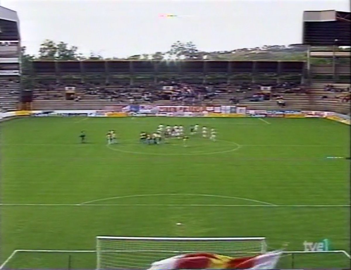 La portería del Piles tweet media