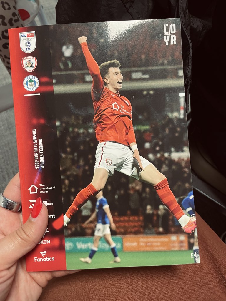 Nippy McWhiffles tweet media