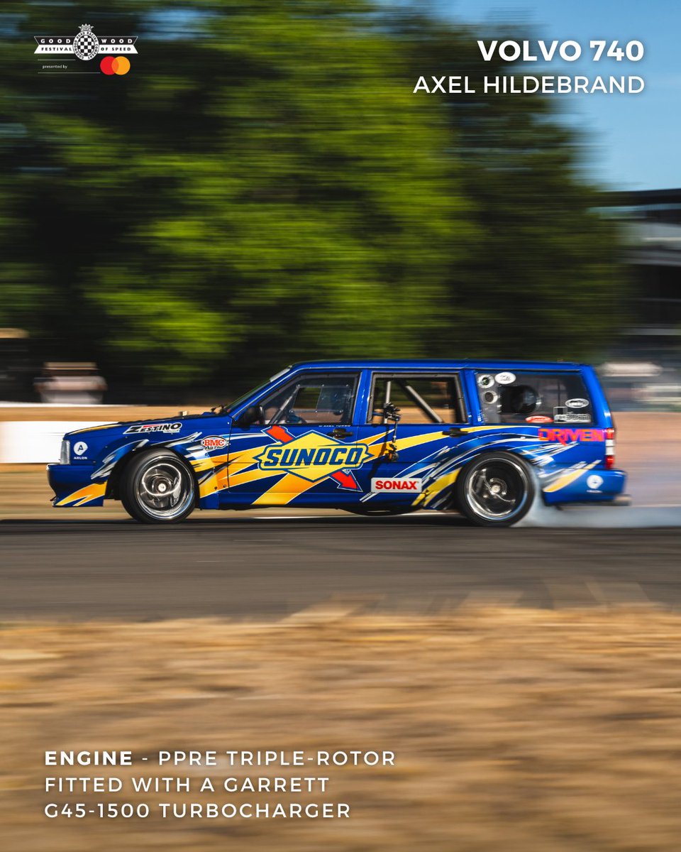 fosgoodwood's tweet image. This #Volvo 740 may have sent many, many tyres to heaven but it was one of the coolest #drift cars we saw at #FOS 2025. The family estate turned triple-rotor monster tickled a lot of eardrums over the event weekend with Axel Hildebrand at the wheel, making sure everyone in West