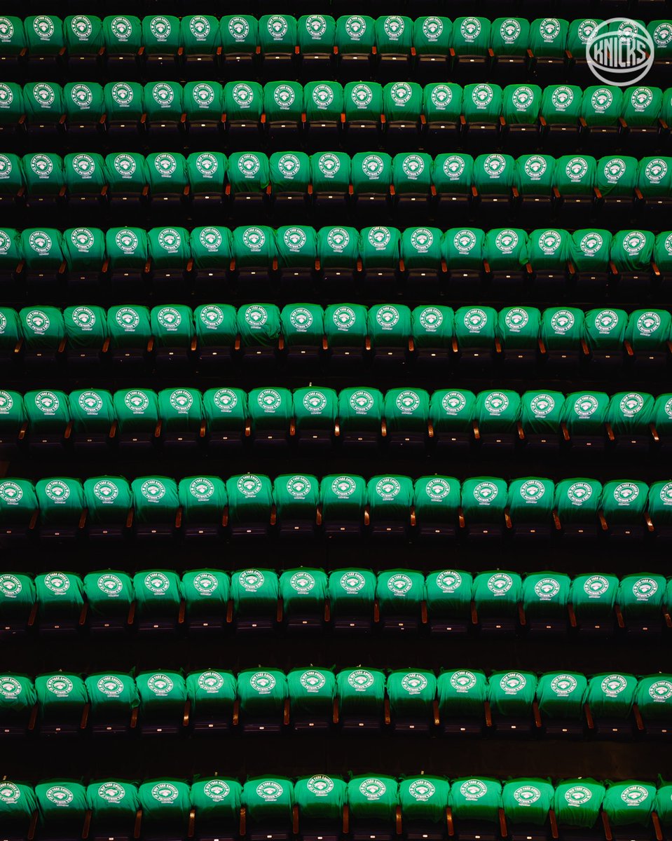 NEW YORK KNICKS tweet media