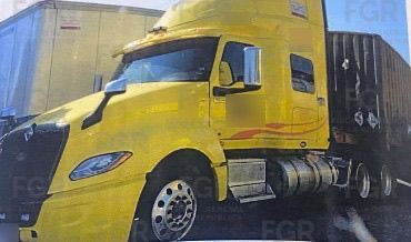 #FGR, obtuvo vinculación contra Alexis “N” y Fabián “N”, por su probable participación en los delitos de robo de autotransporte, robo de mercancía y privación ilegal de la libertad. Fueron detenidos en #Quecholac, #Puebla.

▶️ fgr.org.mx/es/FGR/Prensa/…