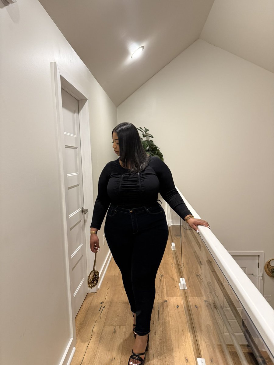 Kira Kendra tweet media